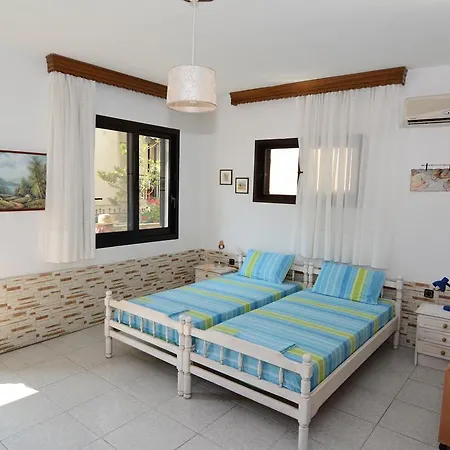 Villa Kirki Nea Iraklitsa Kamer foto